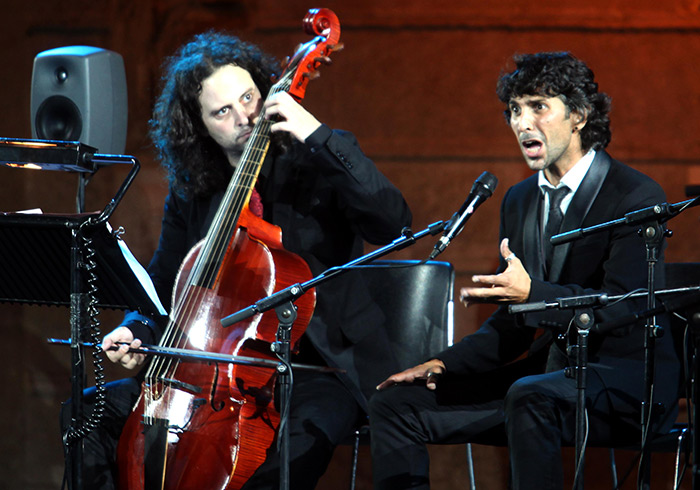 las_idas_y_las_vueltas_-arcngel_y_fahmi_alqhai_20120905_1572610823
