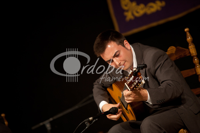 guitarra_de_acompaamiento_rafael_trenas_20121021_1661263007