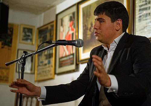 jos_muoz_toto_hijo_en_la_pea_flamenca_de_crdoba_20120226_1828869194
