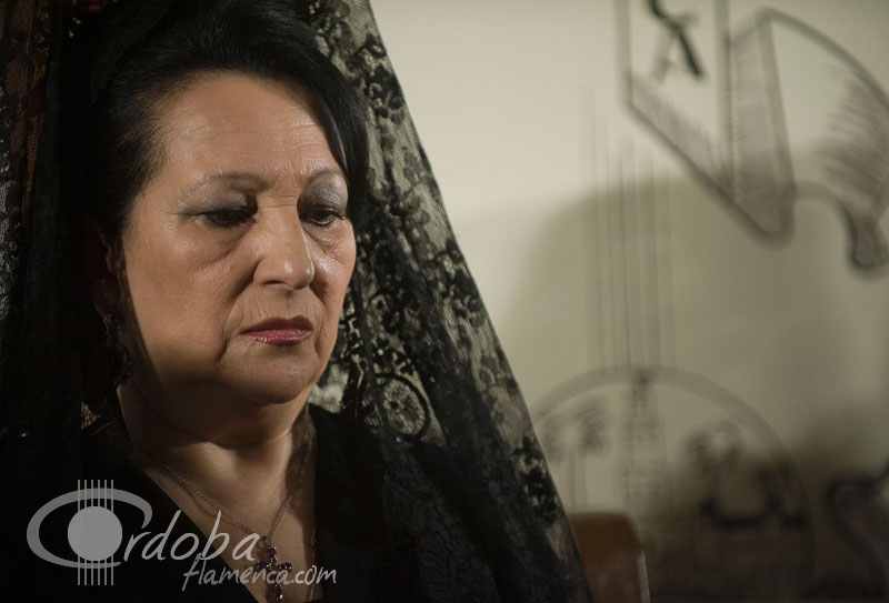 milagros_de_sanz_en_la_pea_flamenca_de_crdoba_20120402_1805357348