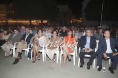 fosforito_y_autoridades_20120816_1910475354