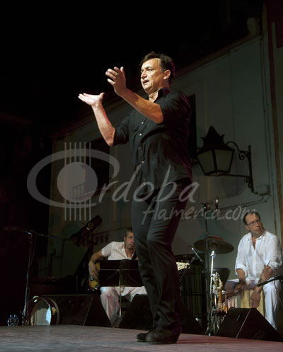 joaqun_ruiz_en_la_plaza_de_abades_3_20120617_1962624780