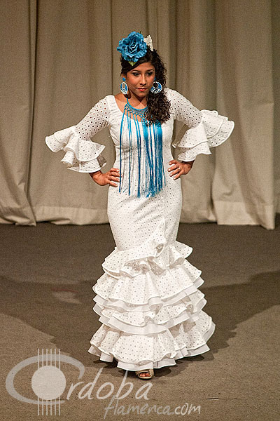 ii_pasarela_de_moda_flamenca_sembrando_esperanza_13_20120321_1345279214
