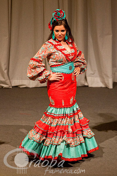 ii_pasarela_de_moda_flamenca_sembrando_esperanza_16_20120321_1289618193