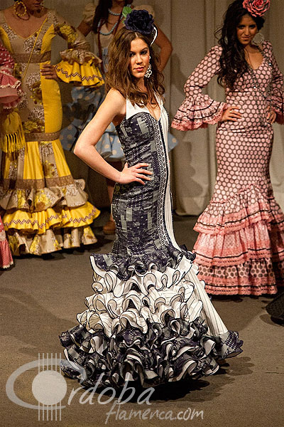 ii_pasarela_de_moda_flamenca_sembrando_esperanza_24_20120321_1060474764