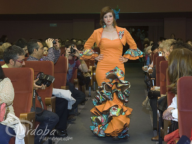 ii_pasarela_de_moda_flamenca_sembrando_esperanza_42_20120321_1518184330