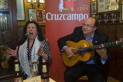 milagros_de_sanz_y_rafael_trenas_en_la_taberna_san_cristbal_20120131_1617169337