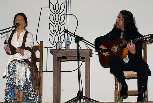 Rocío Bazán y Chaparro de Málaga en la Peña Flamenca 'El Mirabrás'