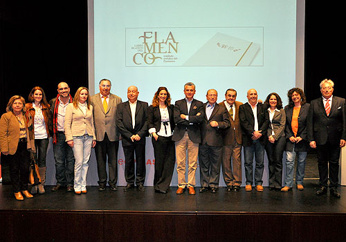 El consejero de Cultura, Paulino Plata, presenta la versión on line del Libro Blanco del Flamenco