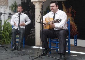 El Juani y Bernardo Miranda en los conciertos de Patio Rey Heredia 22