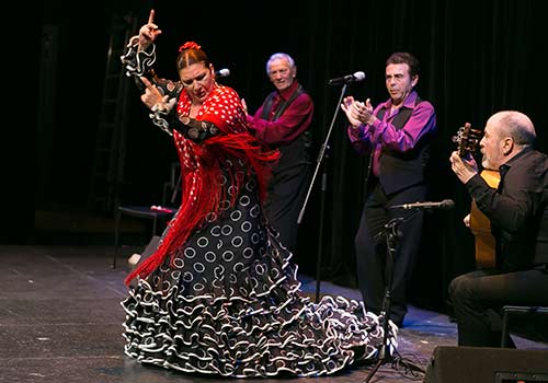 Milagros Mengíbar, en los 'Jueves Flamencos' de Cajasol.