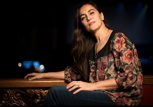Rafaela Carrasco en uno de los instantes de la entrevista en el Gran Teatro de Córdoba. Foto: Miguel Valverde.