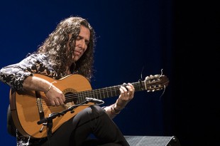 tomatito, guitarrista de flamenco - guitarra flamenca - concierto de tomatito en córdoba - festival de la guitarra de córdoba