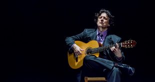 Juan Manuel Cañizares - Guitarra Flamenca - Concertista de Guitarra Flamenca -