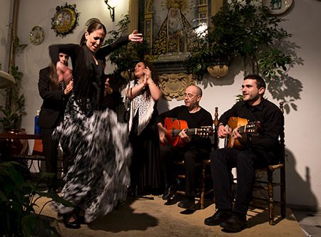 Flamenco en Córdoba - Flamenco córdoba spain - Cenas con Flamenco -Flamenco en Patios de Córdoba - Dinner with Flamenco - Tablao Flamenco en Córdoba - Flamenco Experiences - Experiencias de Flamenco