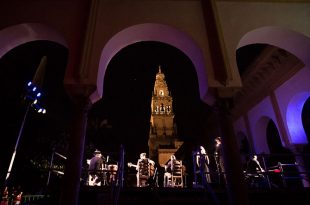 Noche Blanca del Flamenco de Córdoba 2017. Patio de los Naranjos. Foto: M. Valverde.