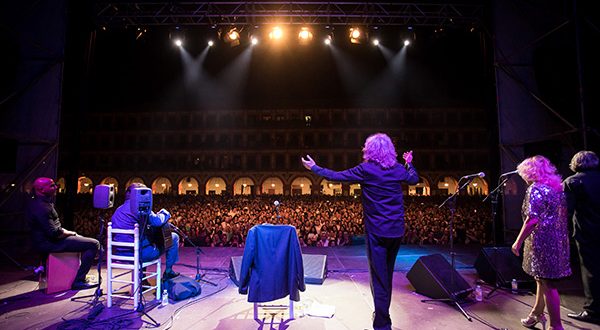 José Mercé, en la Plaza de la Corredera. Foto: Miguel Valverde. - Noche Blanca del Flamenco 2018