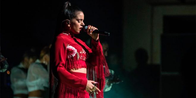 Rosalía en una actuación reciente en Miami. Foto. Miguel Hernández.