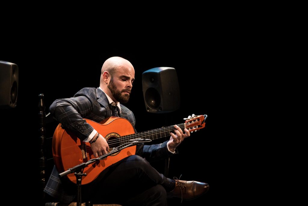 Alberto López, en uno de los momentos de su actuación en la fase final del Concurso Nacional de Arte Flamenco de Córdoba 2019. Foto: M. Valverde.