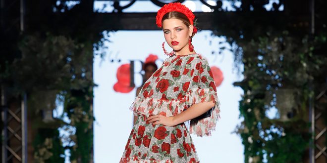 Nueva colección de moda flamenca de Laura de los Ángeles. Foto: Chema Soler.