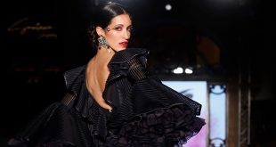 Nueva colección de trajes de flamenca de la firma Santana Diseños en We love Flamenco 2020. Fotos: Chema Soler.
