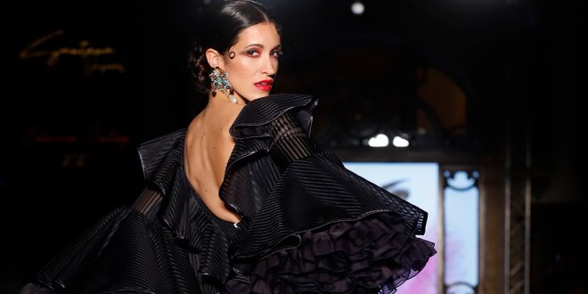 Nueva colección de trajes de flamenca de la firma Santana Diseños en We love Flamenco 2020. Fotos: Chema Soler.