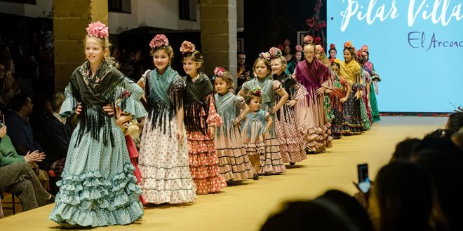 Nueva colección de trajes de flamenca de Pilar Villar 'El Arconcito' en la Pasarela Flamenca de Jerez 2020. Foto: Cristian Cantizano.