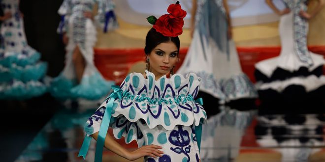 Nueva colección de trajes de flamenca de Antonio Gutiérrez en Simof 2020. Foto: Chema Soler.