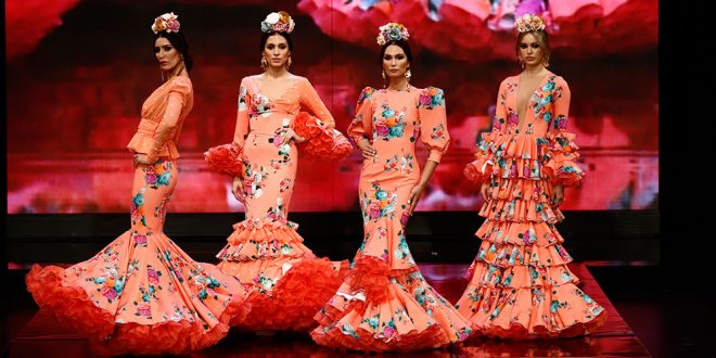 Nueva colección de trajes de flamenca de Carmen Raimundo en Simof 2020. Foto: Chema Soler.