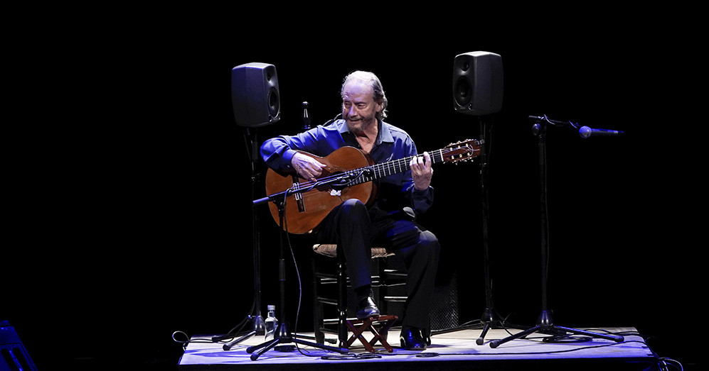 Concierto de despedida de los escenarios de Víctor Monge 'Serranito' en el Festival de la Guitarra de Córdoba. Foto: Festival de la Guitarra