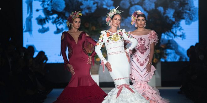 We love flamenco 2022. Daniel Robles. Trajes de flamenca y complementos. Moda flamenca.