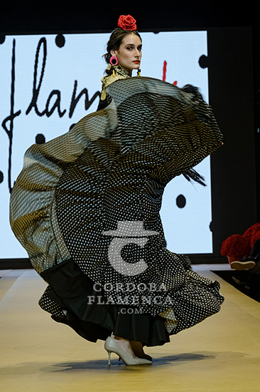 Pasarela Flamenca de Jerez 2022. Flamenka. Moda flamenca. Trajes de Flamenca y Complementos.