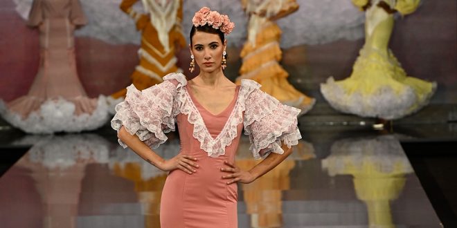 José Galváñ. SIMOF 2023. Moda flamenca. Trajes de flamenca y complementos.
