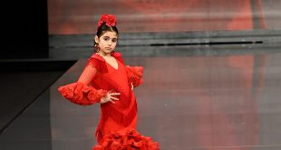 Teressa Ninú. Simof 2023. Moda flamenca. Trajes de flamenca y complementos.