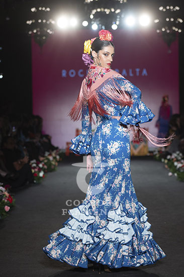 We love flamenco 2023. Rocío Peralta. Moda Flamenca. Trajes de flamenca y complementos.