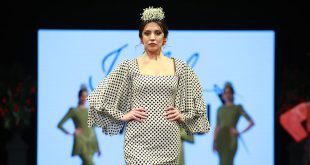 Isabel Avedú. Pasarela Flamenca de Jerez 2023. Moda flamenca. Trajes de flamenca y complementos.