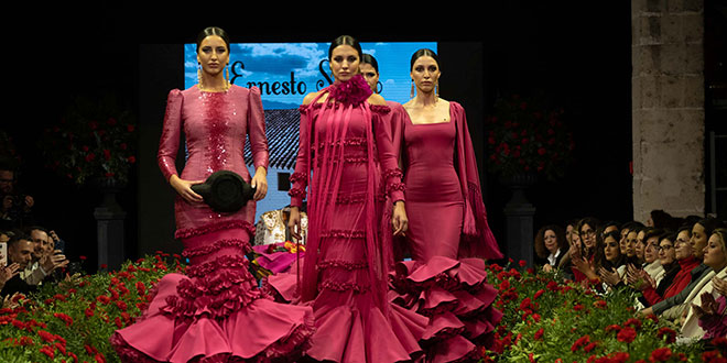 Ernesto Sillero. Pasarela Flamenca de Jerez 2023. Moda flamenca. Trajes de flamenca y complementos.