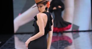 Simof 2024.Cristina Vázquez. Moda flamenca. Trajes de Flamenca. Complementos de Flamenca