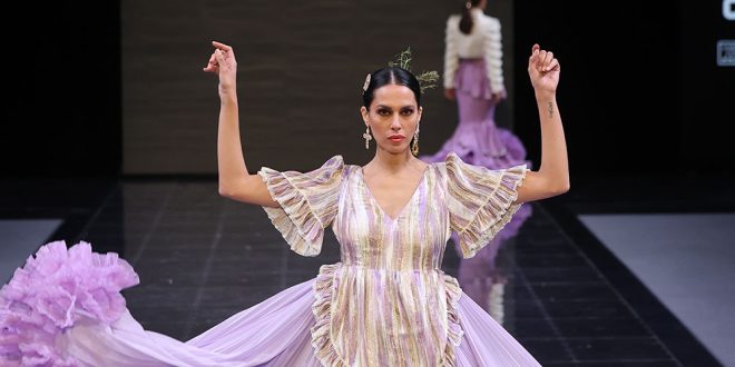 Simof 2024. María Amador. Moda flamenca. Trajes de Flamenca. Complementos de Flamenca