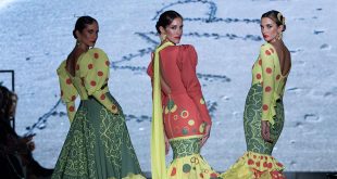 Santana Diseños. We love flamenco 2024. Moda Flamenca. Trajes de Flamenca. Complementos de Flamenca.