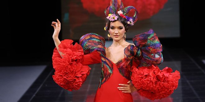 Simof 2024. Flor del Cerezo. Moda flamenca. Trajes de flamenca. Complementos de flamenca.